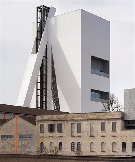 torre oro fondazione prada|fondazione prada torre.